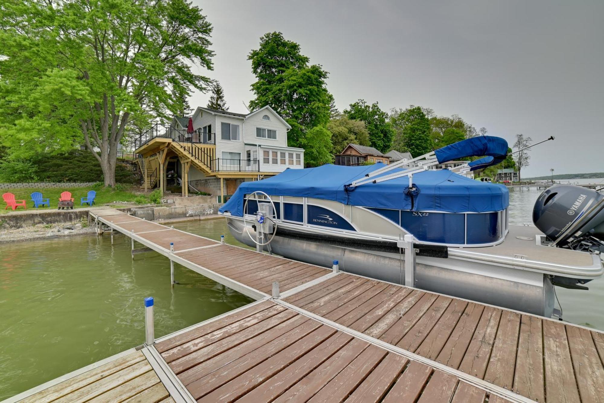 Cayuga Lake Retreat In Seneca Falls With Dock! Ngoại thất bức ảnh